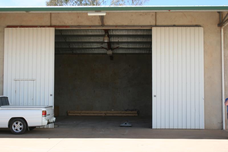 Shed  6/10 Hawthorn Place Orange NSW 2800 - Image 3