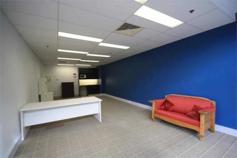 Click to view all images Brookvale NSW 2100 - Image 2