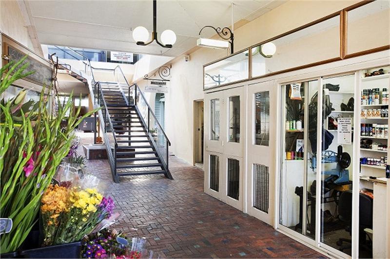 Click to view all images Suite 5 & 6/70 Doncaster Road Balwyn North VIC 3104 - Image 2