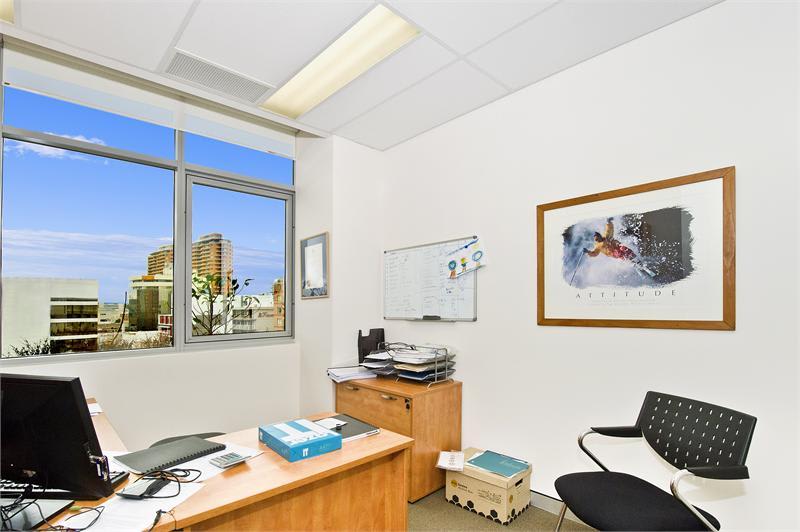 Click to view all images S 602, 282-290 Oxford Street Bondi Junction NSW 2022 - Image 3