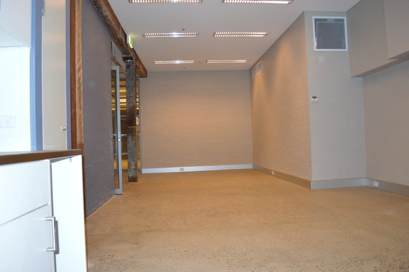 Click to view all images 03/13-15 Smail Street Ultimo NSW 2007 - Image 3