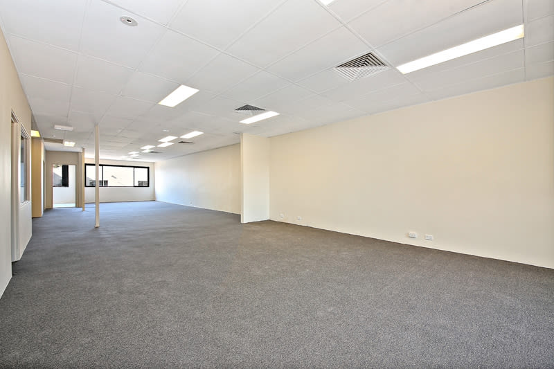 Click to view all images 1543 Botany Road Botany NSW 2019 - Image 3