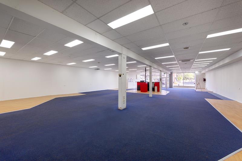 Click to view all images 304 Doncaster Road Balwyn North VIC 3104 - Image 2