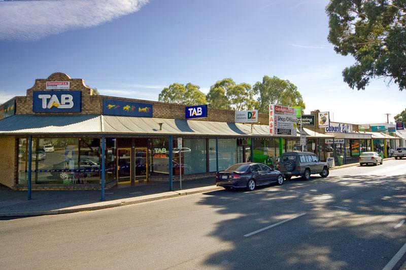 Click to view all images Shop 4/576-590 Goodwood Road Daw Park SA 5041 - Image 1
