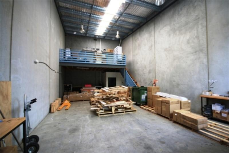 Click to view all images Warriewood NSW 2102 - Image 2