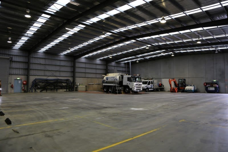 Click to view all images 1/75 Star Crescent Hallam VIC 3803 - Image 2