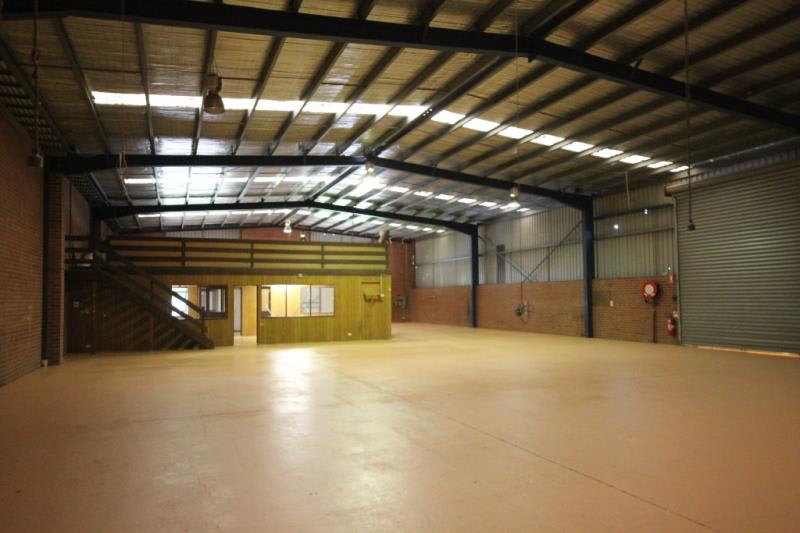 Click to view all images Unit 1/19 Burgess Road Bayswater VIC 3153 - Image 3