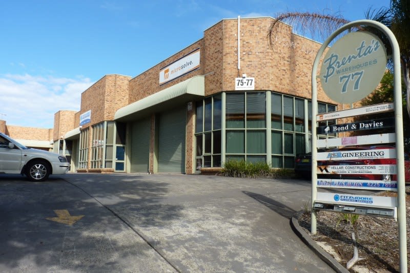 Click to view all images 4/77 Montague Street North Wollongong NSW 2500 - Image 2