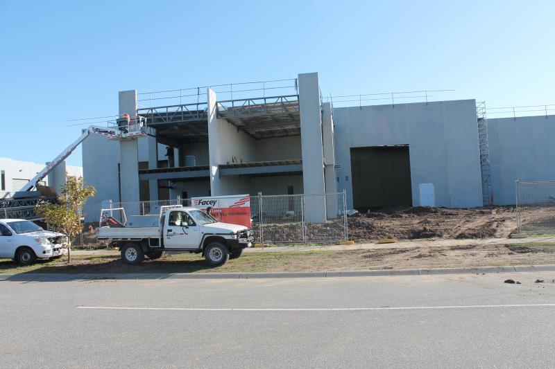 Click to view all images Unit 2/Lot 20 Southeast Boulevard Pakenham VIC 3810 - Image 1