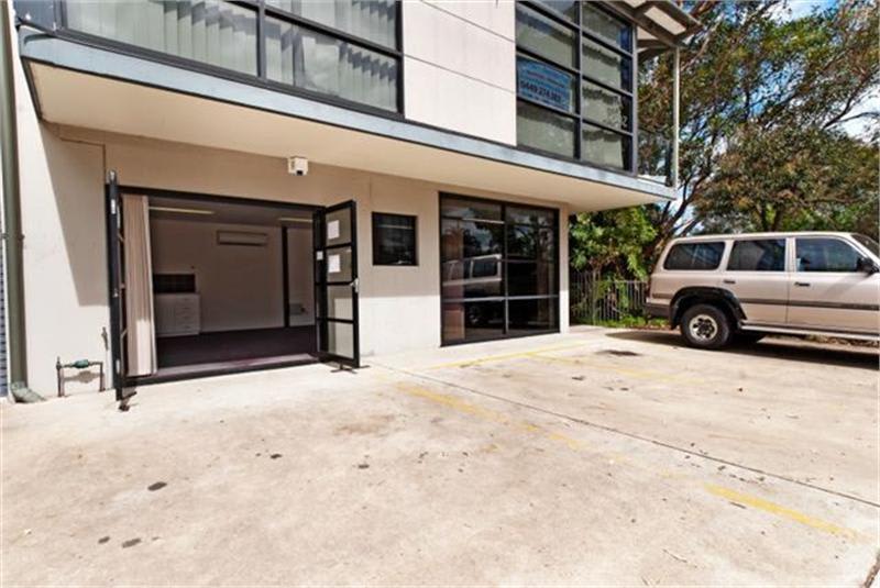 Click to view all images Cromer NSW 2099 - Image 2