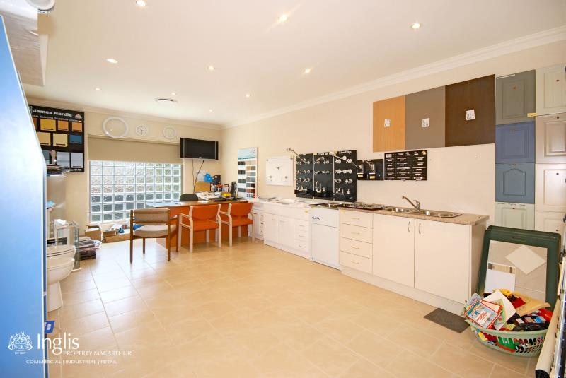 Click to view all images 14 Elizabeth Street Camden NSW 2570 - Image 2