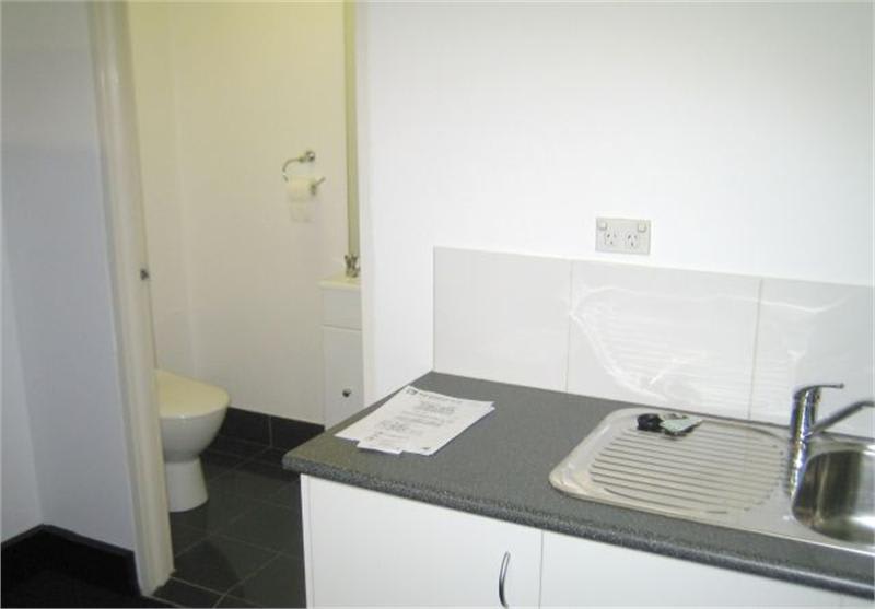 94/515 Kent Street Sydney NSW 2000 - Image 3