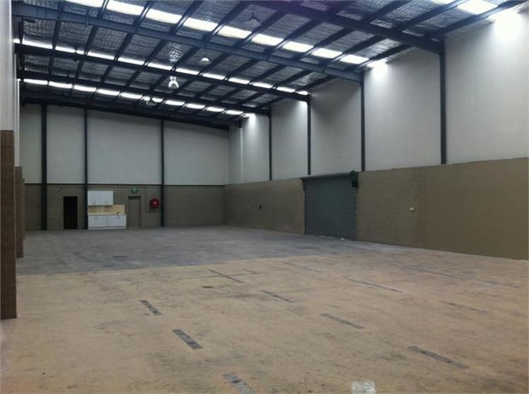 Click to view all images 3/69 Canterbury Rd Bankstown NSW 2200 - Image 3