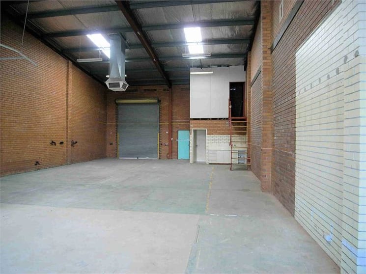 Click to view all images Unit 3/41 Mccoy Street Myaree WA 6154 - Image 3