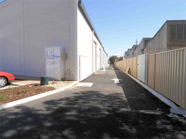 Click to view all images Unit 9/266 Rutland Avenue Carlisle WA 6101 - Image 3