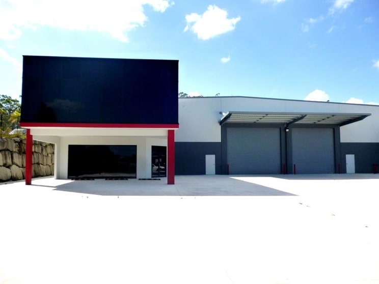 Click to view all images 8 Bluestone Seventeen Mile Rocks QLD 4073 - Image 1