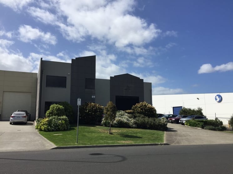Click to view all images 49 Lambeck Drive Tullamarine VIC 3043 - Image 1