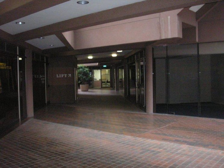 Click to view all images 11/456 St Kilda Melbourne (3004) VIC 3004 - Image 3