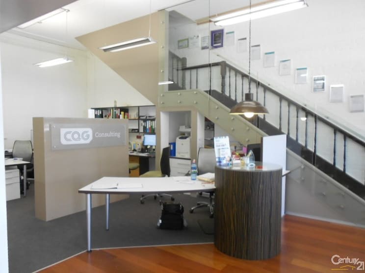 Click to view all images 21 East Street (Silent Listing) Rockhampton City QLD 4700 - Image 2