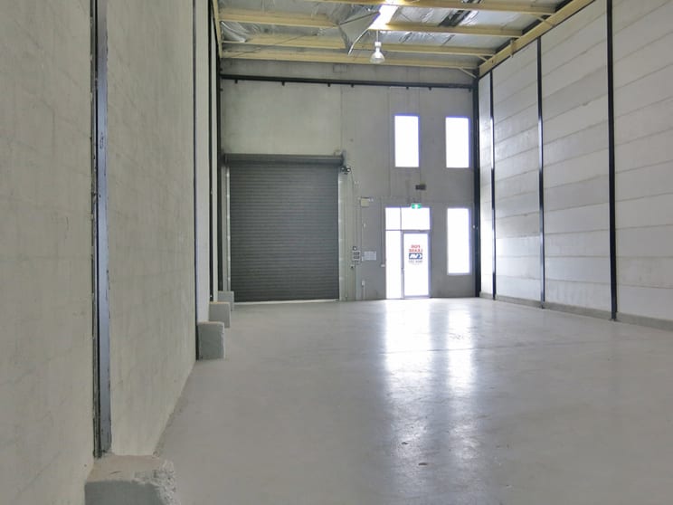 Click to view all images 19/44 Sparks Avenue Fairfield VIC 3078 - Image 2