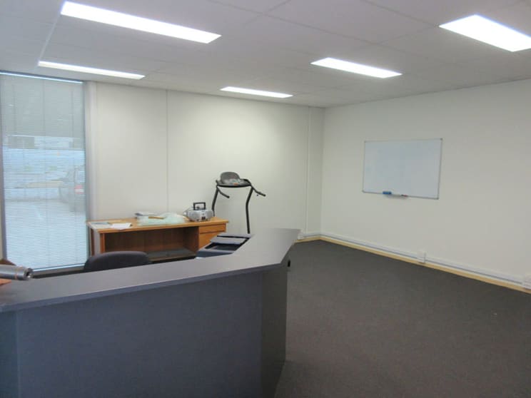 Click to view all images 6/5 Kelletts Road Rowville VIC 3178 - Image 3