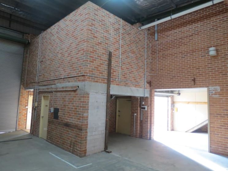 Click to view all images 57 Fairford Road Padstow NSW 2211 - Image 3