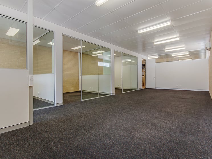 Click to view all images 1,11 Davey Street Mandurah WA 6210 - Image 1