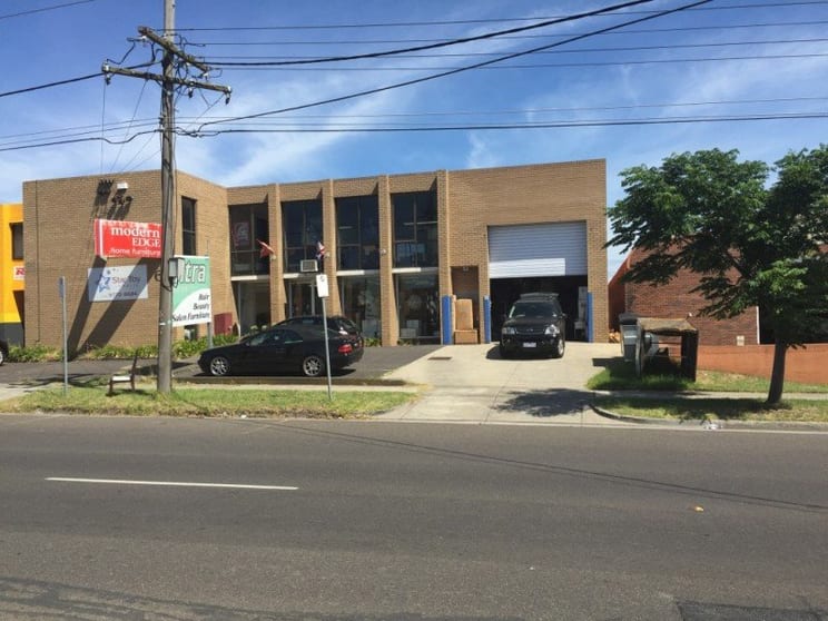 Click to view all images 66 Keys Road Moorabbin VIC 3189 - Image 3