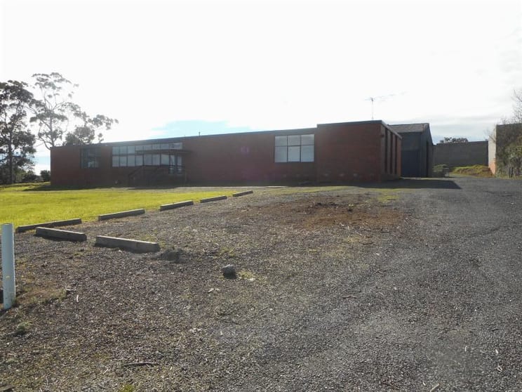Click to view all images 256 Princes Hwy Dandenong VIC 3175 - Image 1