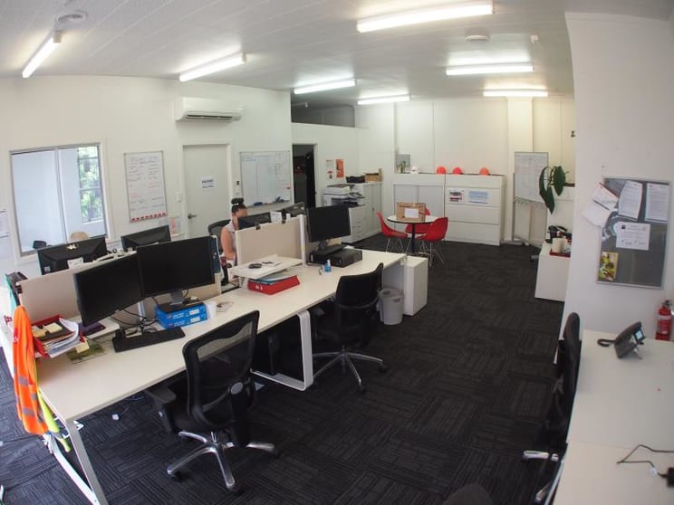 Click to view all images 155 East Street Rockhampton City QLD 4700 - Image 2