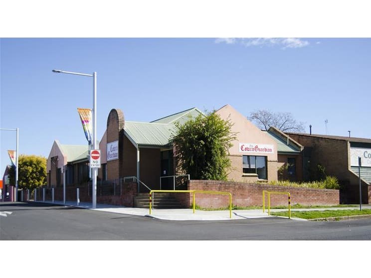 Click to view all images 100 Darling Street Cowra NSW 2794 - Image 1
