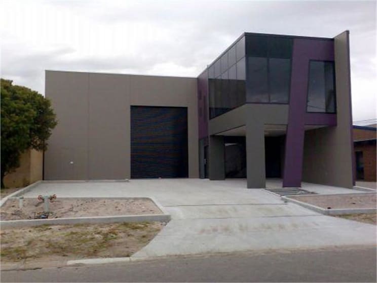 Click to view all images 13 Beach Avenue Mordialloc VIC 3195 - Image 1