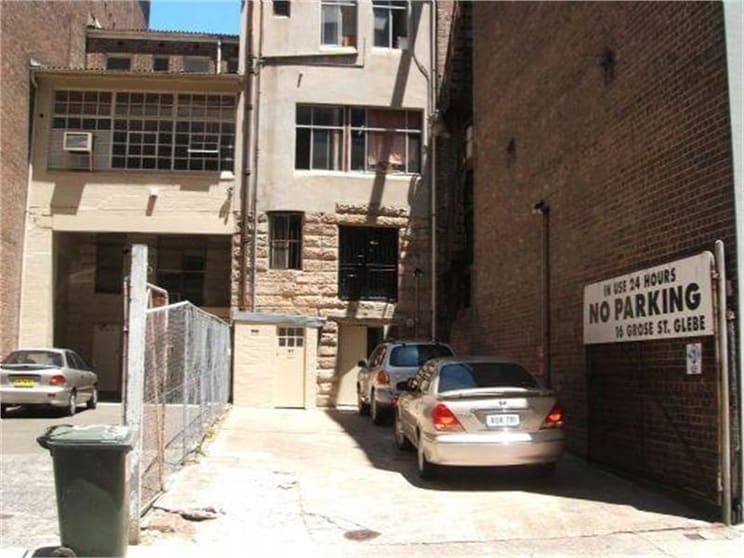 Click to view all images Level 2/16 Grose St Glebe NSW 2037 - Image 1