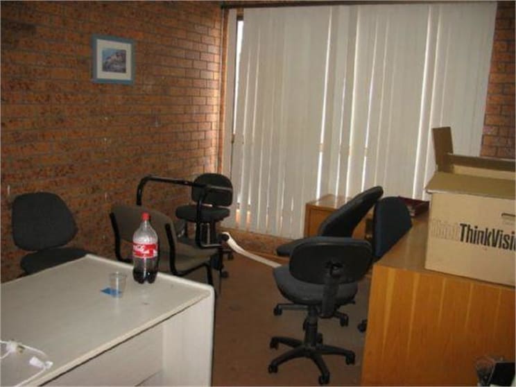 Click to view all images 43 Wood Street Thomastown VIC 3074 - Image 3