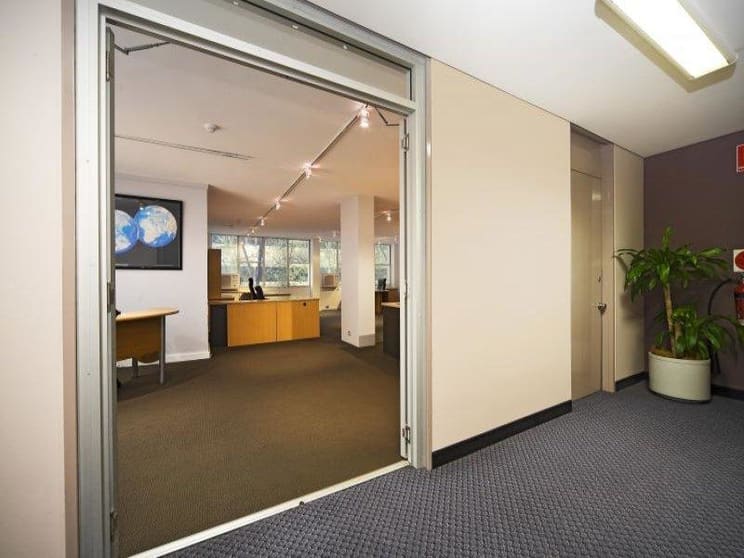 Click to view all images 201/107 Walker Street North Sydney NSW 2060 - Image 2