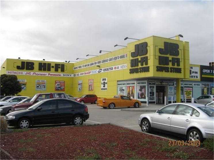 Click to view all images Showroom 8/20-24 Mcmahons Road Frankston VIC 3199 - Image 1