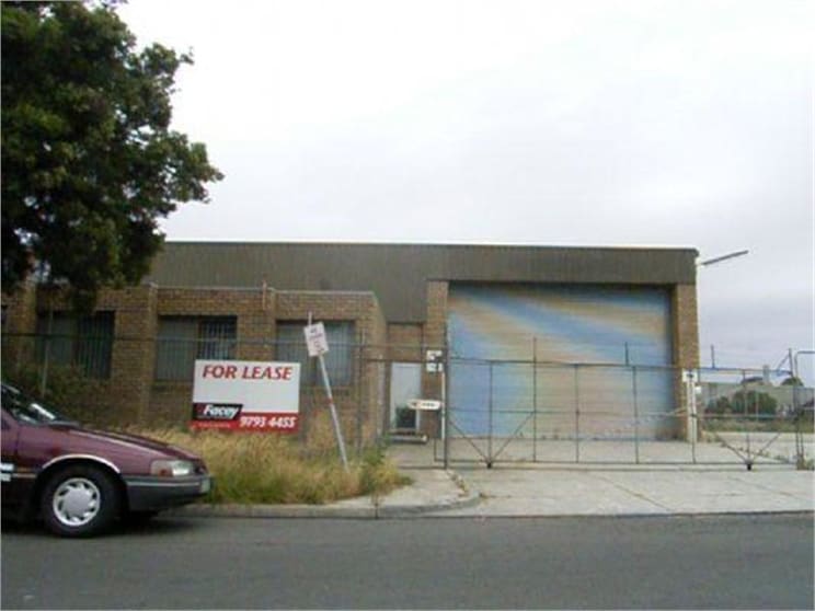Click to view all images 15 Cambria Road Keysborough VIC 3173 - Image 1