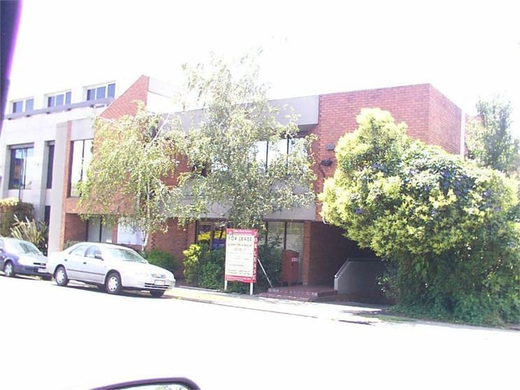 Click to view all images Level A/42 Upper Heidelberg Road Ivanhoe VIC 3079 - Image 1