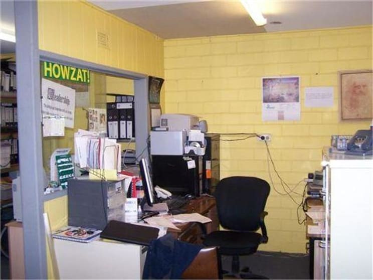 Click to view all images 1/14 Merchant Avenue Thomastown VIC 3074 - Image 2