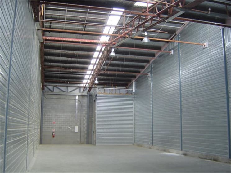 Click to view all images 9/167 Beavers Road Northcote VIC 3070 - Image 2