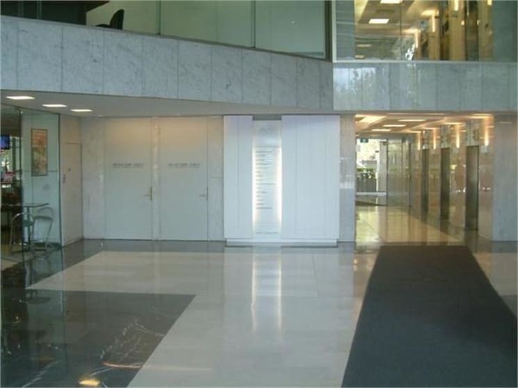 Click to view all images Level 11/484 St Kilda Road Melbourne VIC 3000 - Image 2