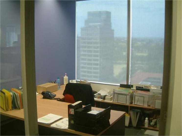 Click to view all images Level 11/484 St Kilda Road Melbourne VIC 3000 - Image 3