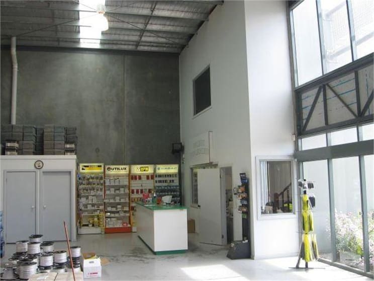 Click to view all images Hallam VIC 3803 - Image 3