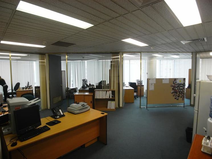 Click to view all images 701/2 1 Newland Street Bondi Junction NSW 2022 - Image 3