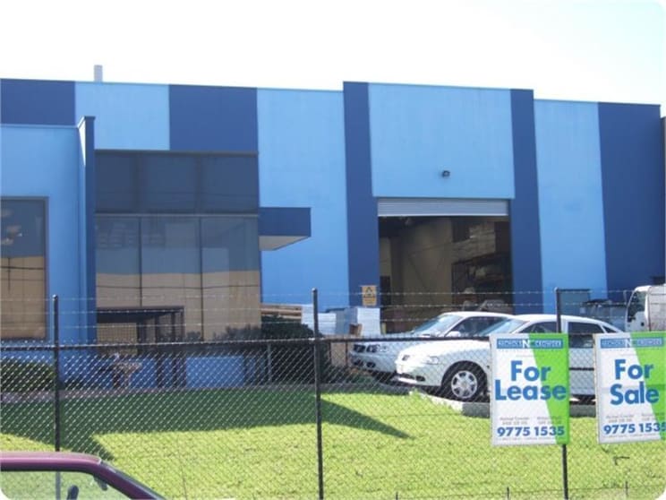 Click to view all images 16 Sonia Street Carrum Downs VIC 3201 - Image 1