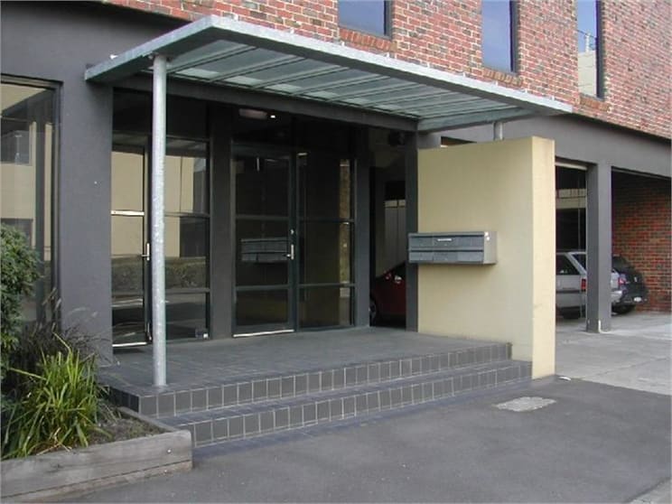 1st Floor/83 Palmerston Crescent South Melbourne VIC 3205 - Image 2