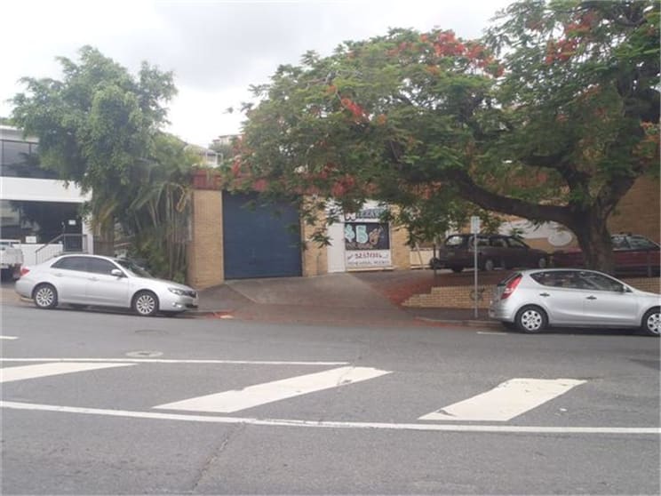 Click to view all images Bowen Hills QLD 4006 - Image 1