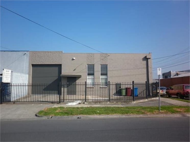 Click to view all images 22-24 Claredale Road Dandenong VIC 3175 - Image 3