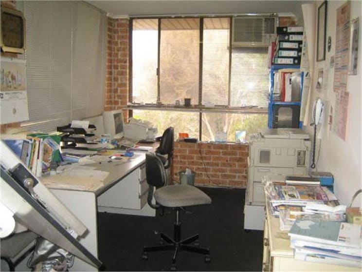 Click to view all images Wetherill Park NSW 2164 - Image 3