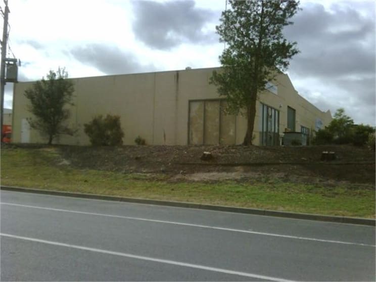 Click to view all images 4/13-15 David Lee Road Hallam VIC 3803 - Image 1